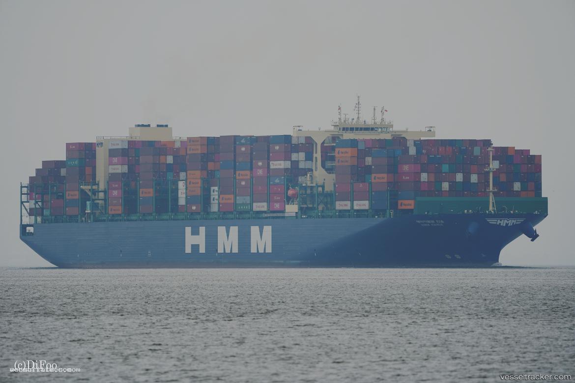 Hmm-Hanul - Container Ship vessel registered in South Korea