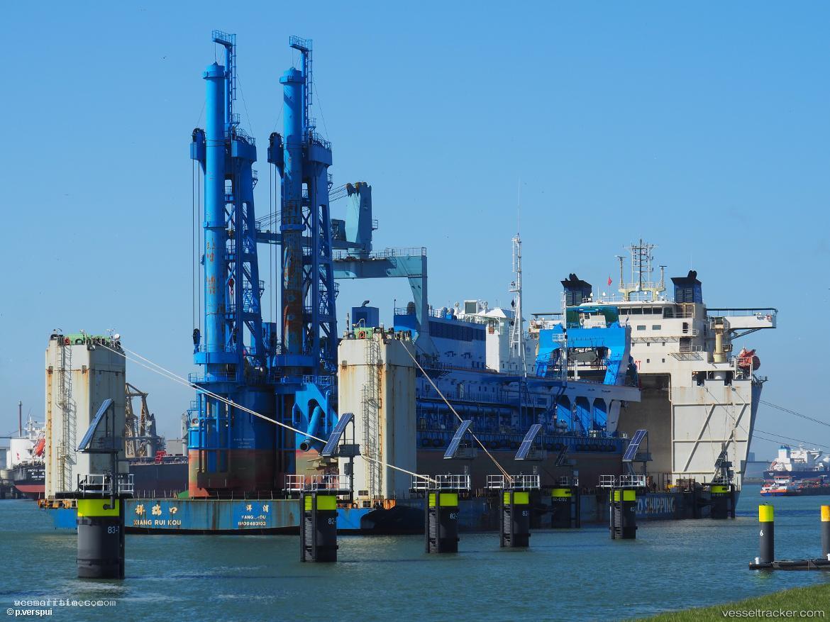Mohab-Mamesh - Dredger vessel registered in Egypt