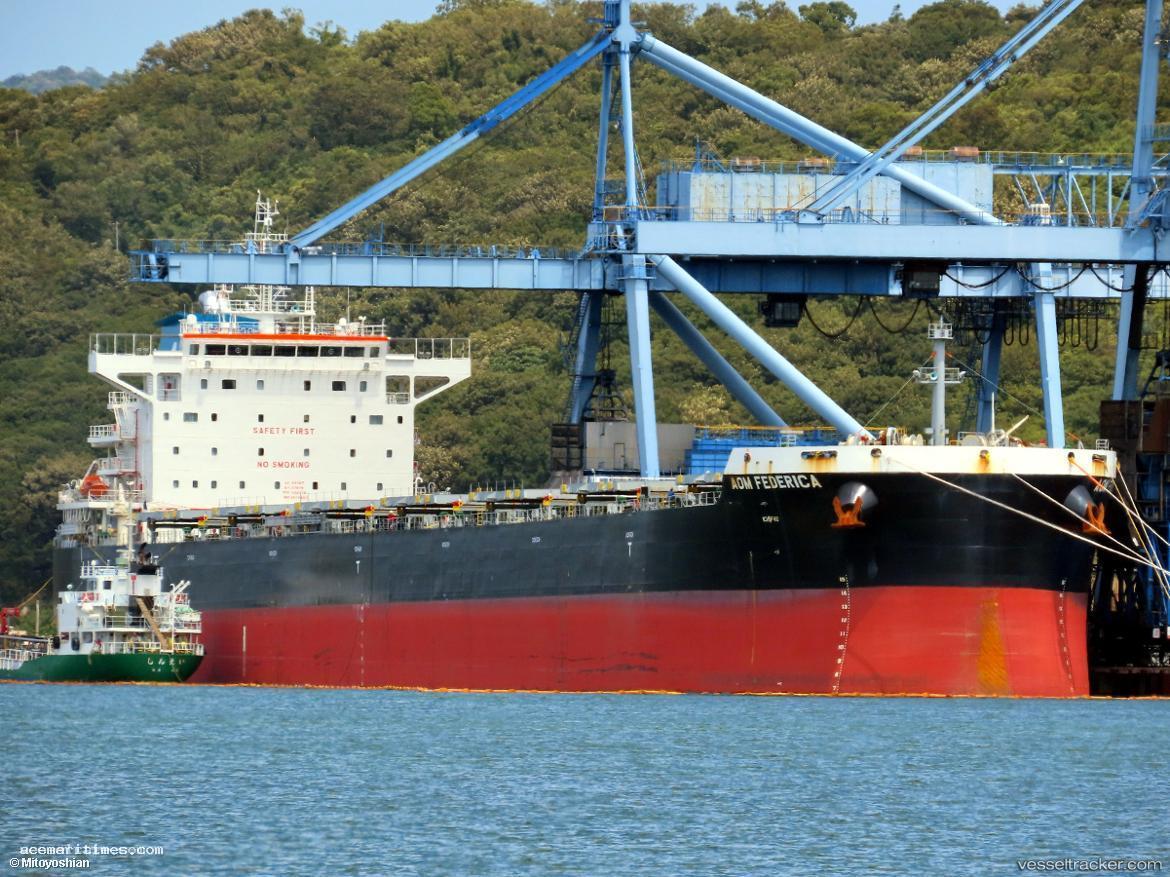 Aom-Federica - Bulk Carrier vessel registered in Singapore