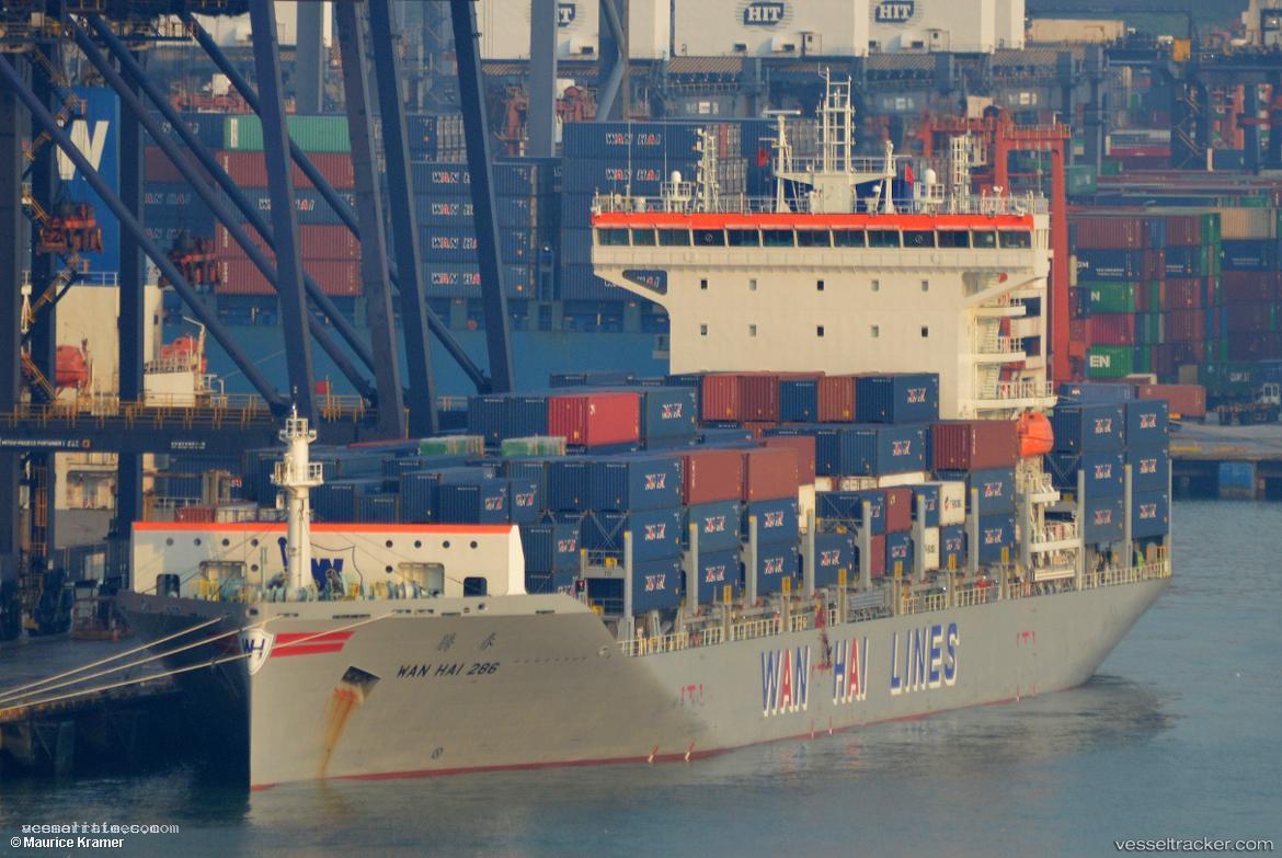 Wan-Hai-286 - Container Ship vessel registered in Singapore