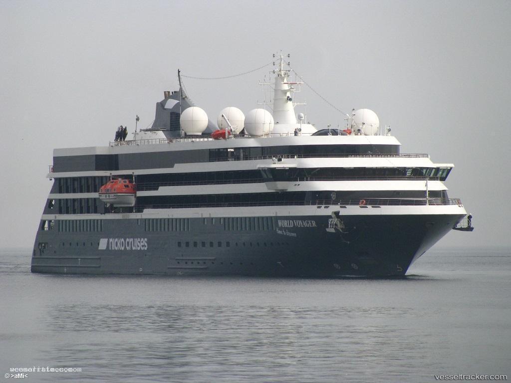 World-Voyager - Cruise Ship vessel registered in Portugal
