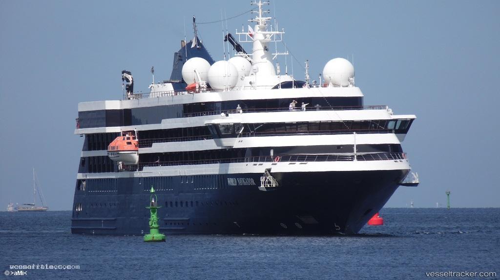 World-Navigator - Cruise Ship vessel registered in Portugal