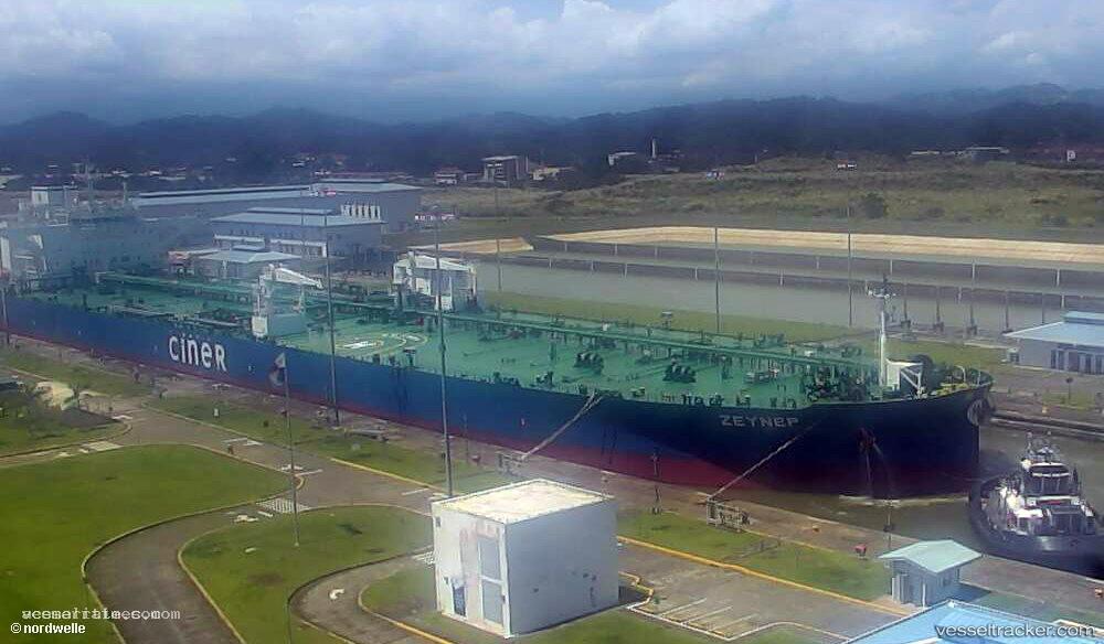Sfl-Albany - Crude Oil Tanker vessel registered in Marshall Islands