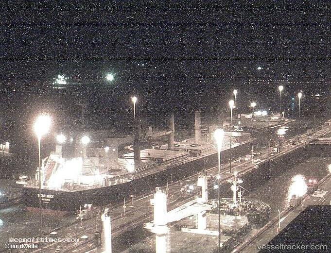 Belnike - Bulk Carrier vessel registered in Marshall Islands