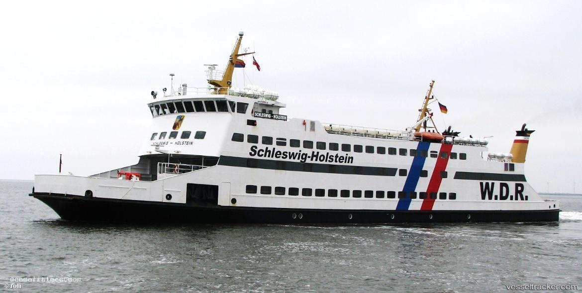 Ocean-Odyssey - Cruise Ship vessel registered in Portugal