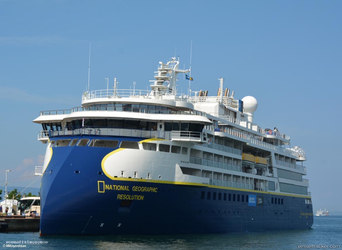 Ng-Resolution - Cruise Ship vessel registered in Bahamas