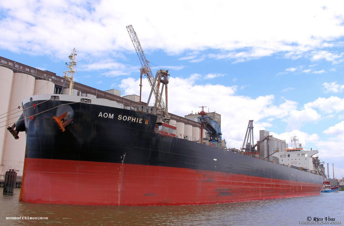Aom-Sophie-Ii - Bulk Carrier vessel registered in Panama