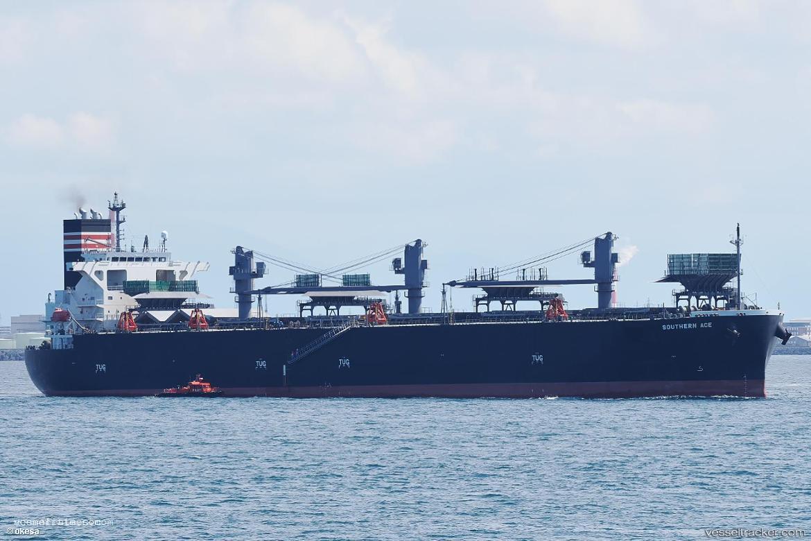 Southern-Ace - Wood Chips Carrier vessel registered in Japan