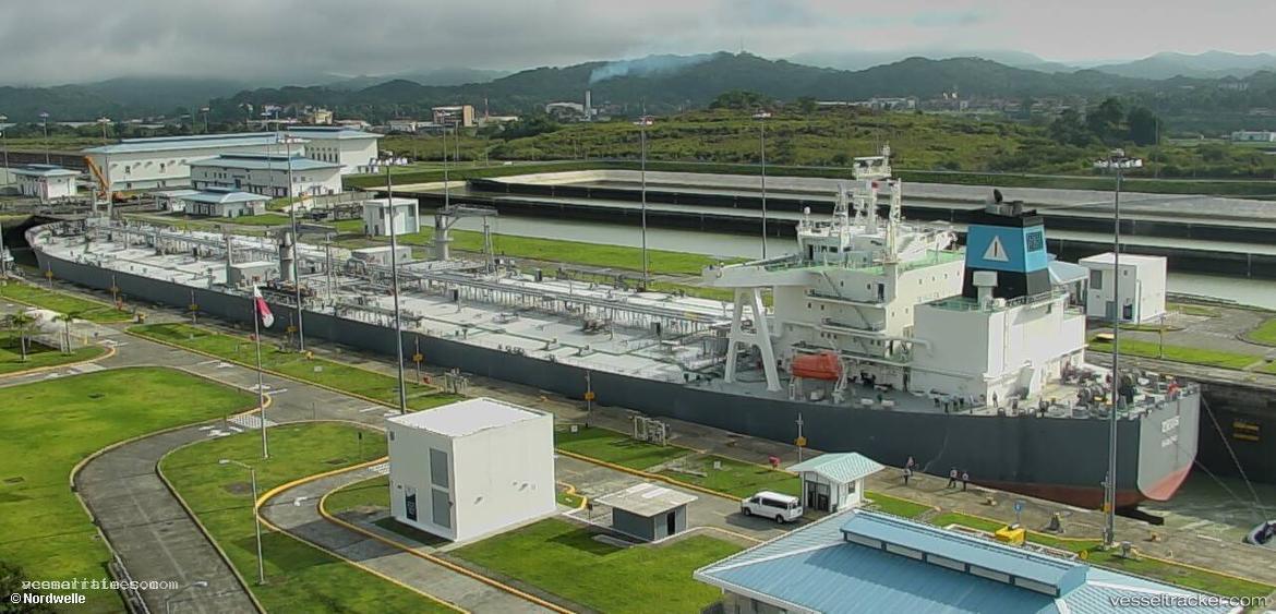 Zeus - Crude Oil Tanker vessel registered in Bahamas