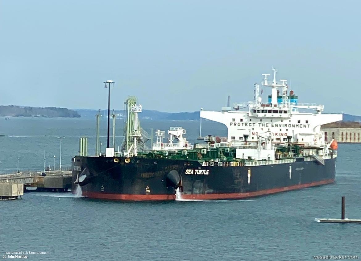 Sea-Turtle - Crude Oil Tanker vessel registered in Greece