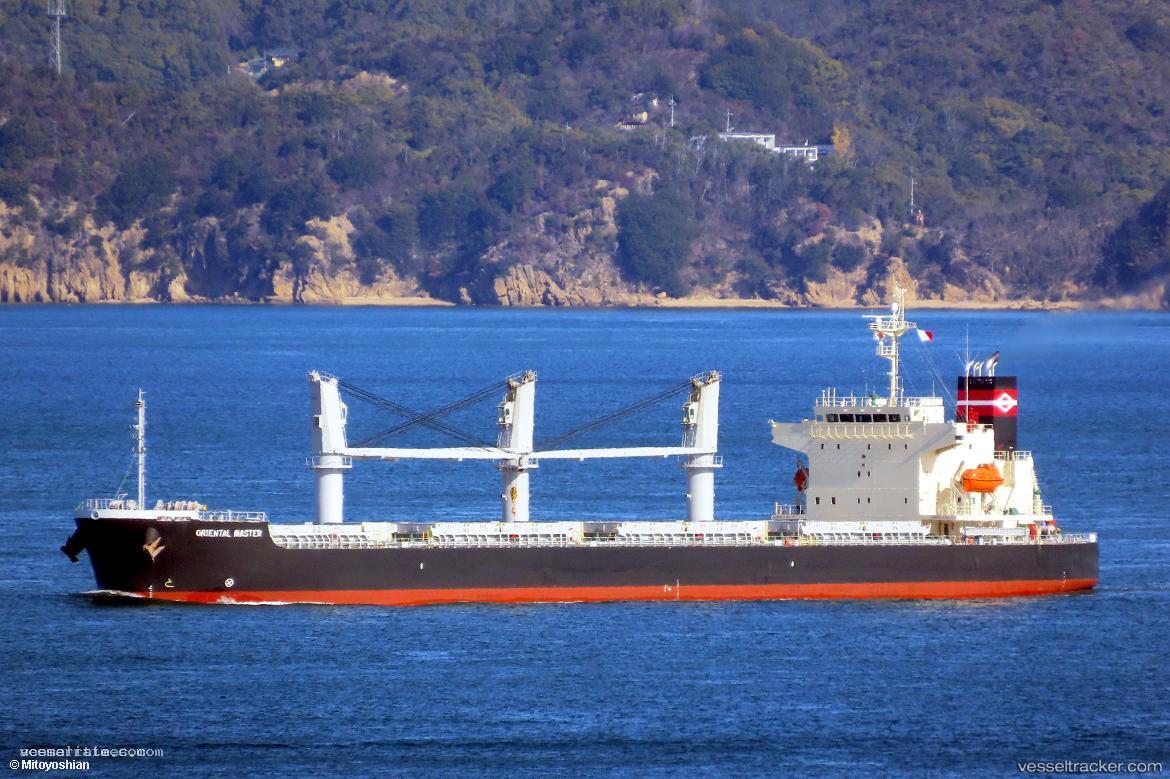 Oriental-Master - General Cargo Ship vessel registered in Panama