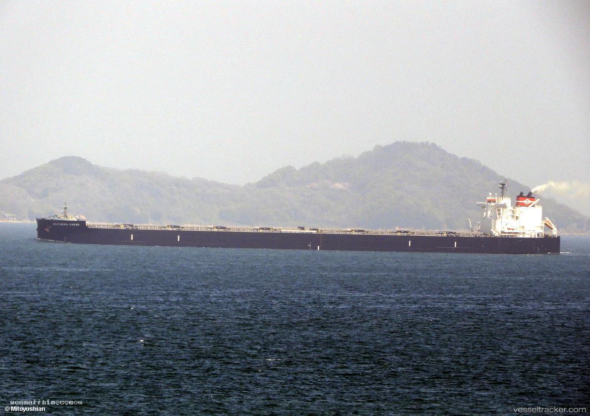 Southern-Cross - Bulk Carrier vessel registered in Panama