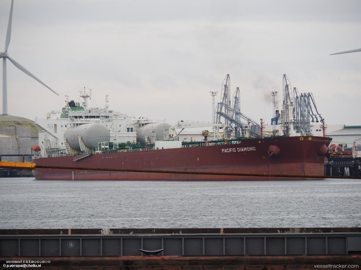 Pacific-Diamond - Crude Oil Tanker vessel registered in Marshall Islands