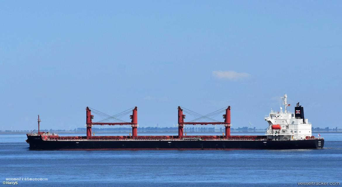 Kinling - Bulk Carrier vessel registered in Singapore