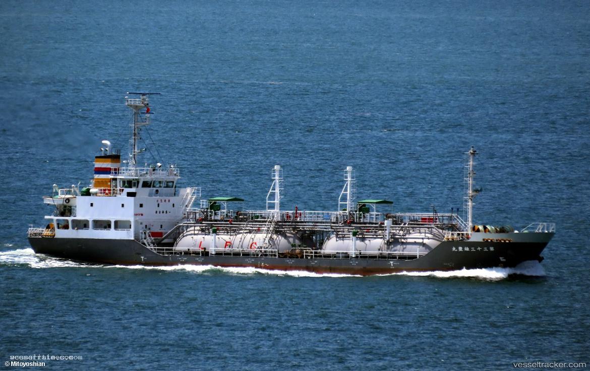 Yuhomaru-No.33 - Lpg Tanker vessel registered in Japan
