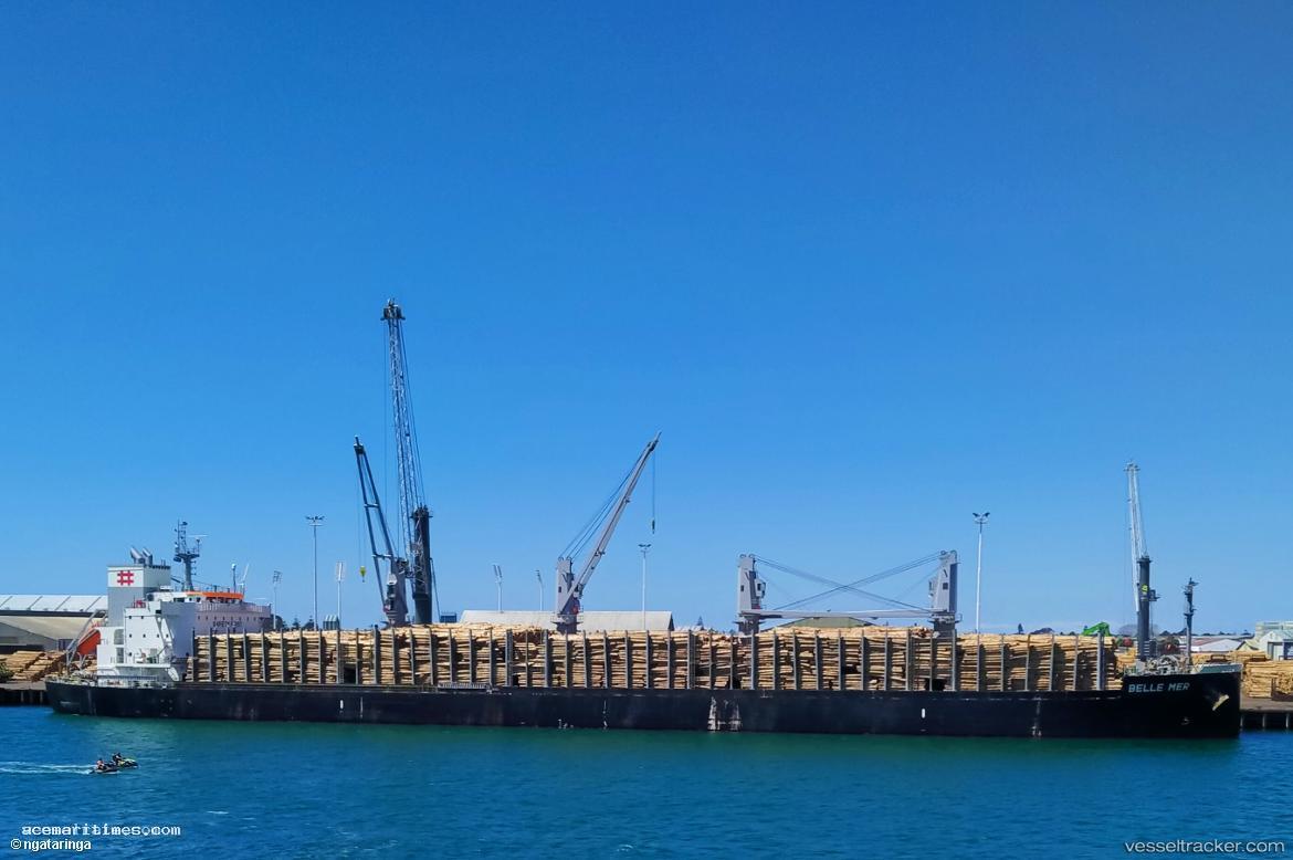 Belle-Mer - Bulk Carrier vessel registered in Panama