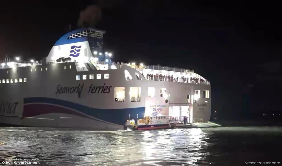 Queen-Jenuvia-Ii - Passenger Ro Ro Cargo Ship vessel registered in South Korea