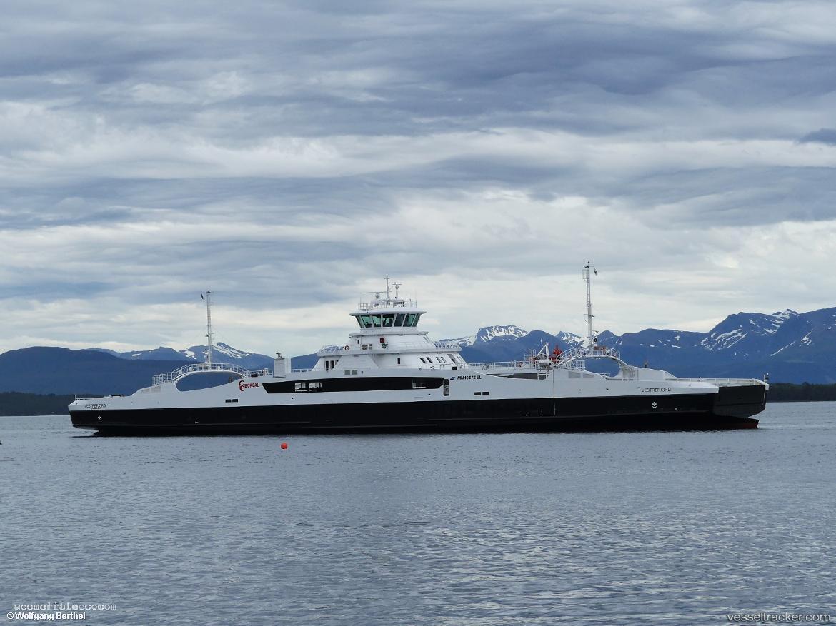 Vestrefjord - Passenger Ro Ro Cargo Ship vessel registered in Norway