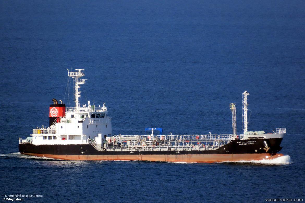 Sulphur-Trinity - Chemical Tanker vessel registered in Japan