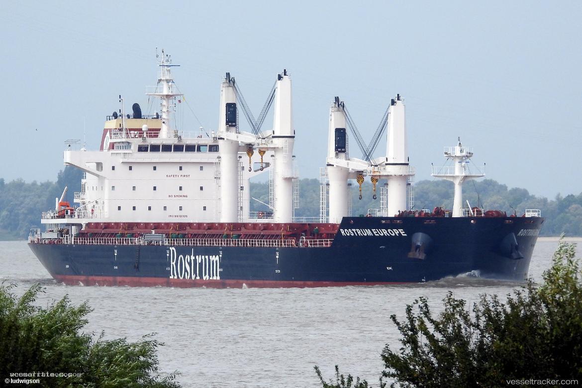 Rostrum-Europe - Bulk Carrier vessel registered in Liberia