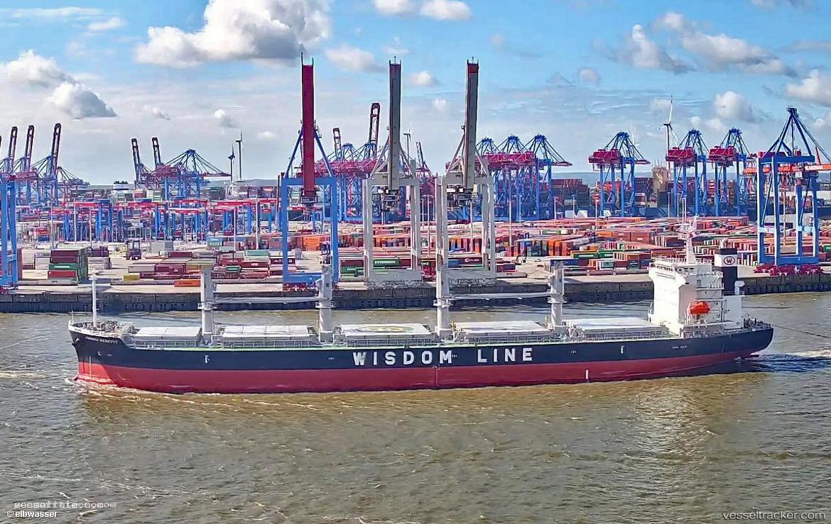 Kanavu-Benefit - Bulk Carrier vessel registered in Panama