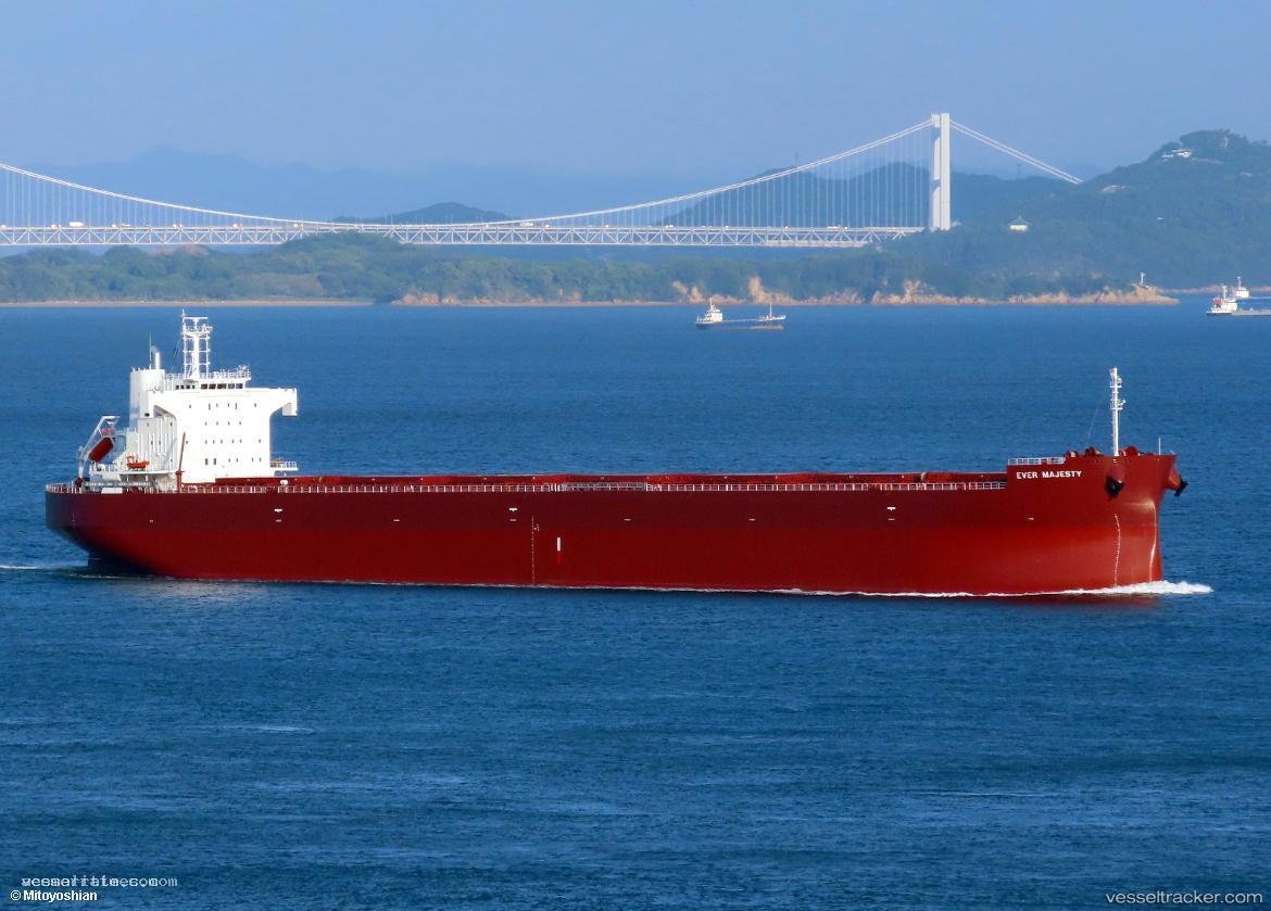 Ever-Majesty - Bulk Carrier vessel registered in Marshall Islands