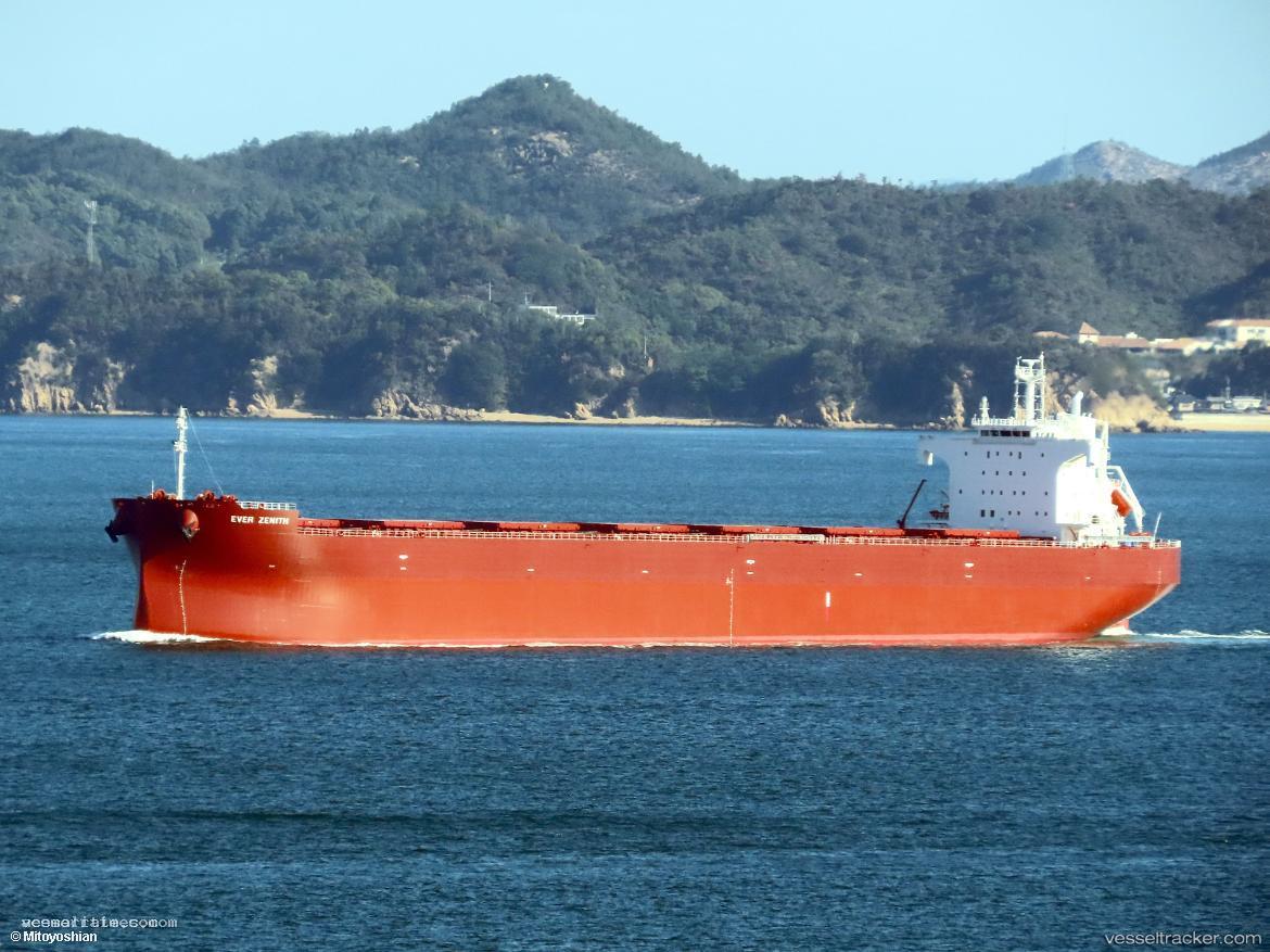 Ever-Zenith - Bulk Carrier vessel registered in Marshall Islands