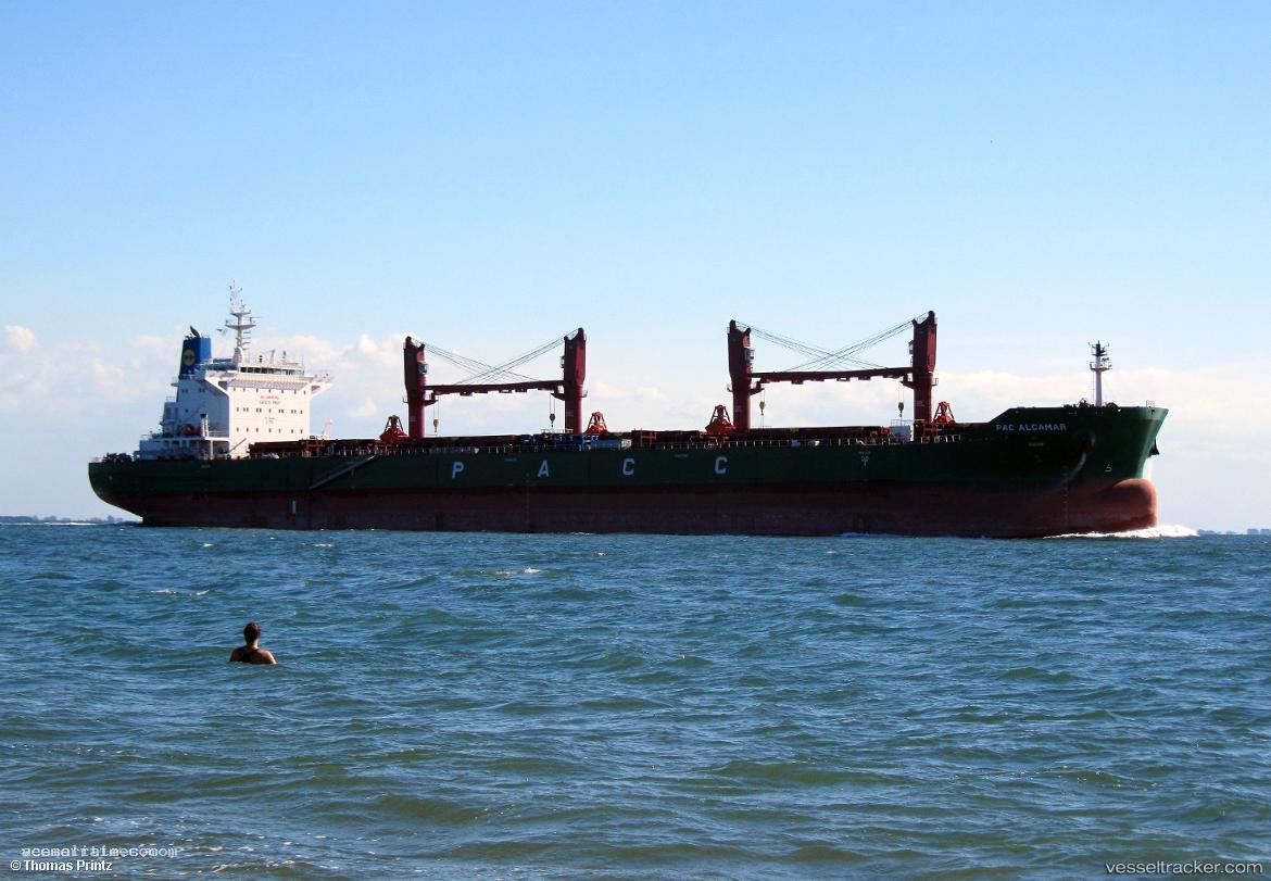Pac-Alcamar - Bulk Carrier vessel registered in Hong Kong