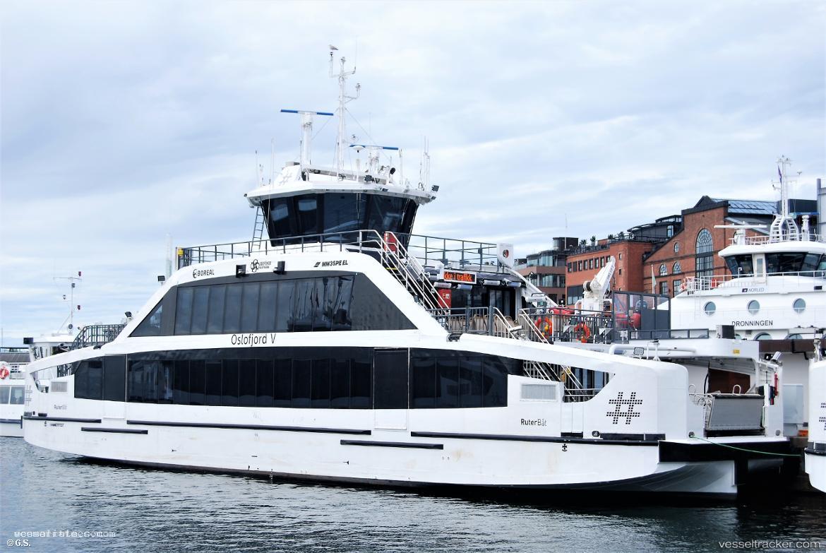 Oslofjord-V - Passenger Ro Ro Cargo Ship vessel registered in Norway