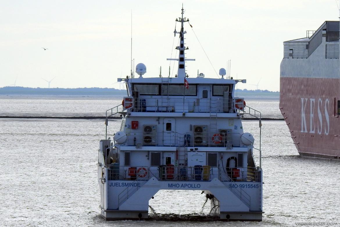 Mho-Apollo - Crewboat vessel registered in Denmark