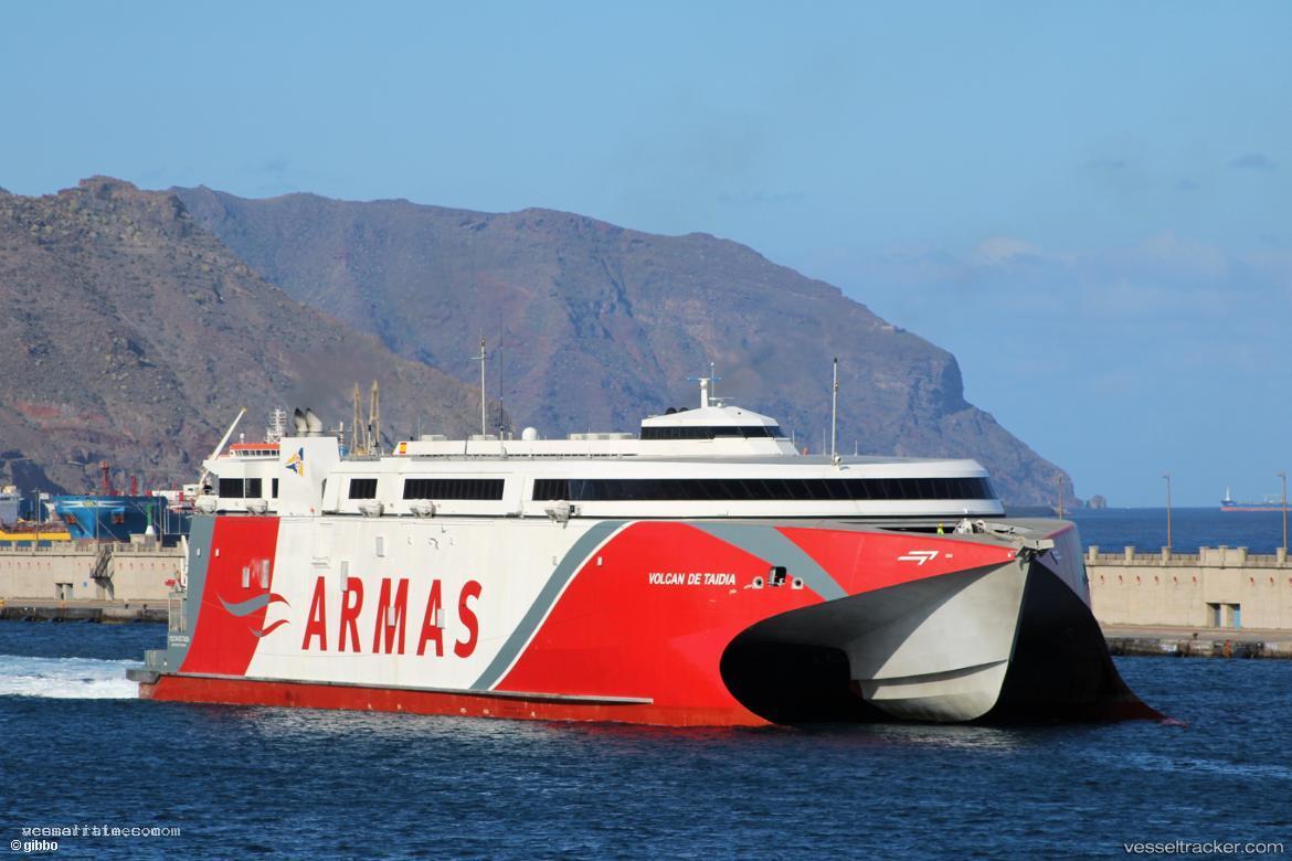 Volcan-De-Taidia - Passenger Ro Ro Cargo Ship vessel registered in Spain