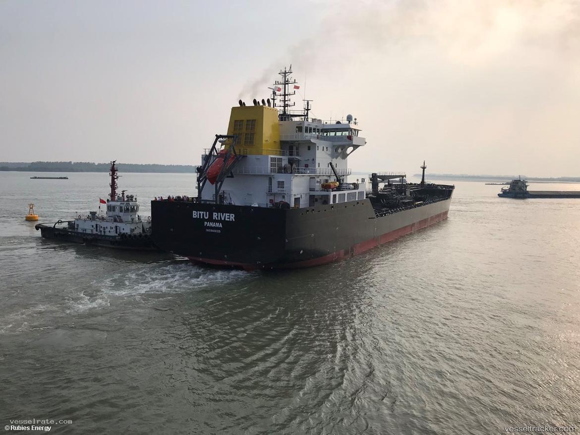 Bitu-River - Asphalt Bitumen Tanker vessel registered in Panama
