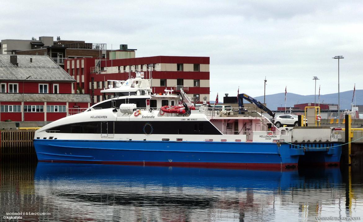 Hollendaren - Passenger Ro Ro Cargo Ship vessel registered in Norway