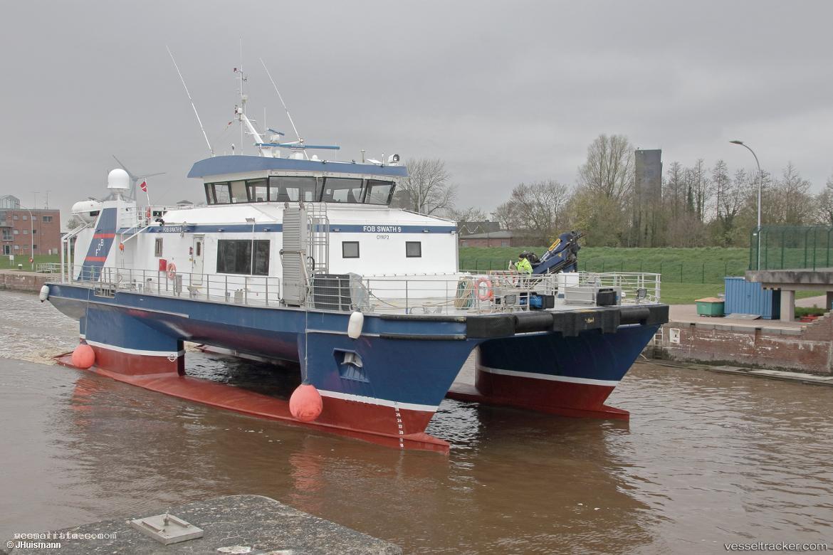 Fob-Swath-9 - Crewboat vessel registered in Denmark