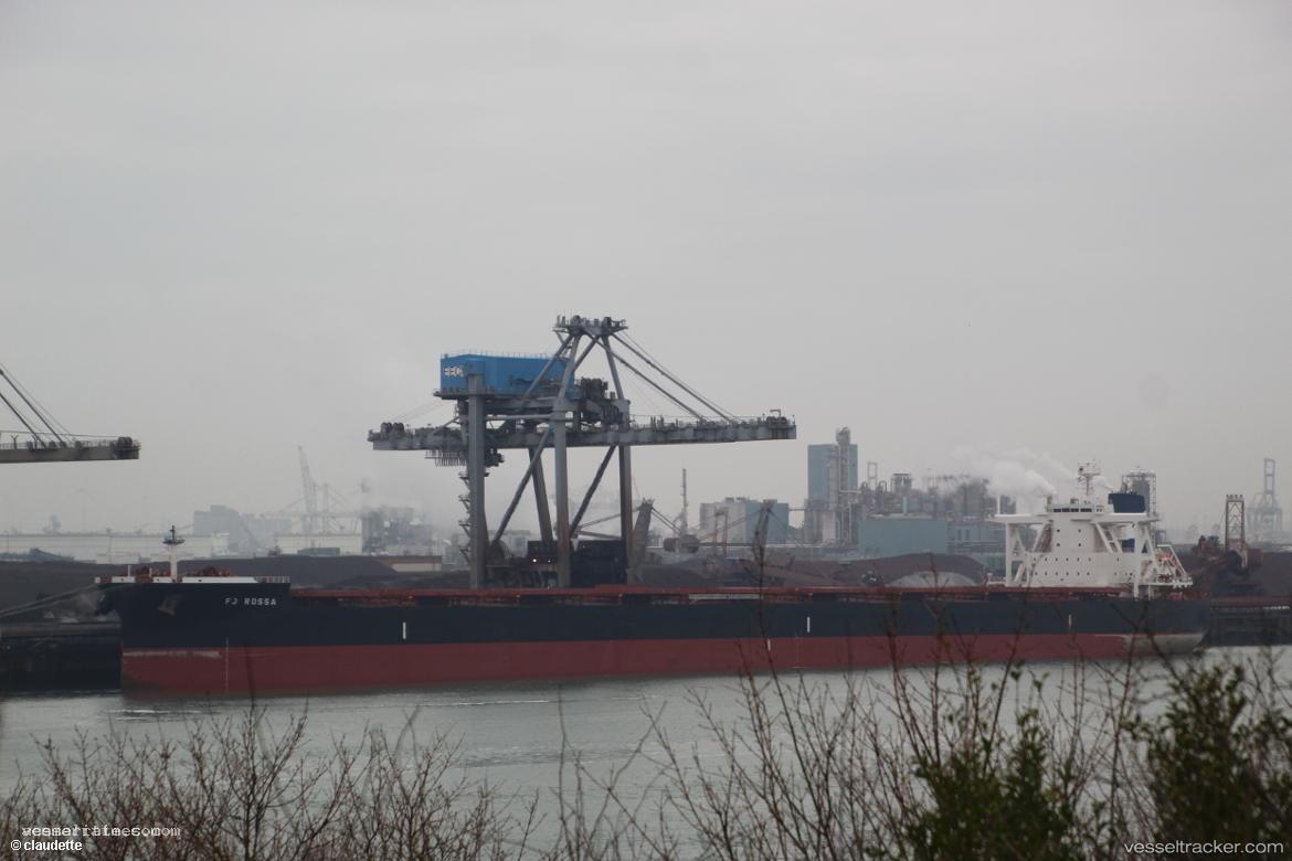 Fj-Rossa - Bulk Carrier vessel registered in Marshall Islands