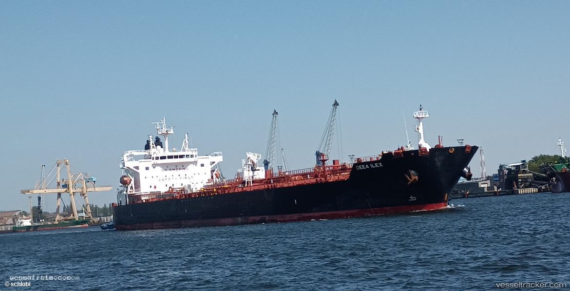 Dee4-Ilex - Chemical Oil Products Tanker vessel registered in Liberia
