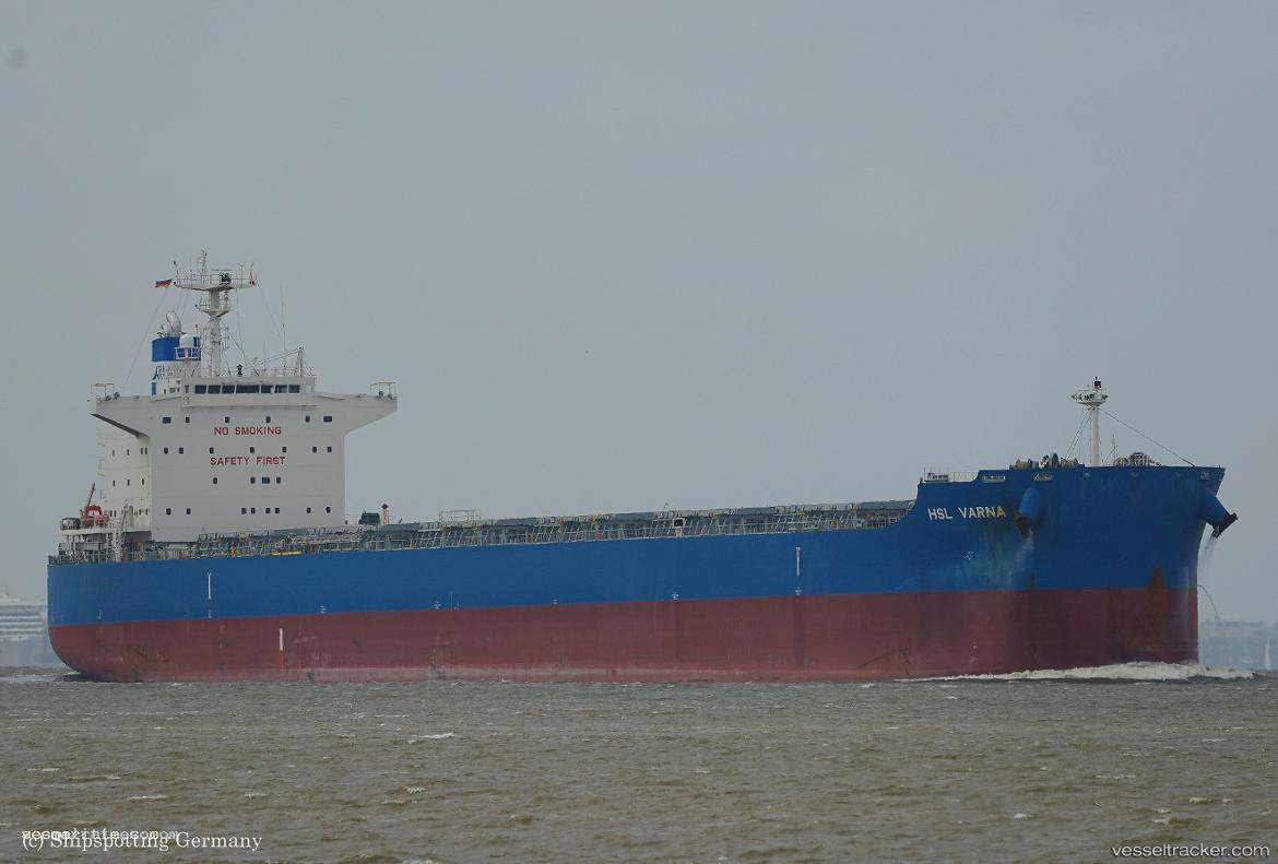 Hsl-Varna - Bulk Carrier vessel registered in Liberia