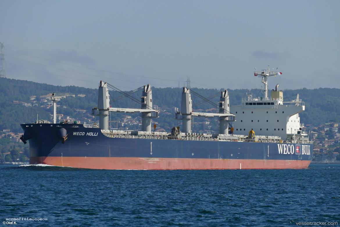 Weco-Holli - Bulk Carrier vessel registered in Singapore