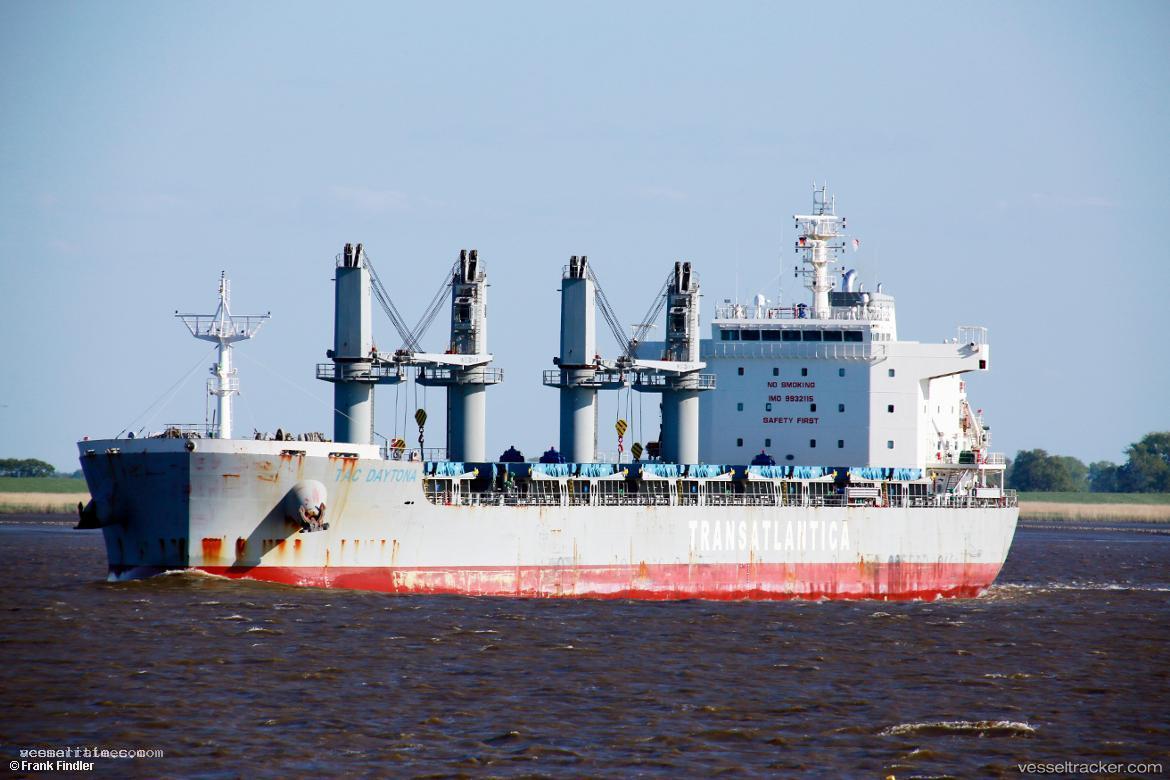 Tac-Daytona - Bulk Carrier vessel registered in Panama