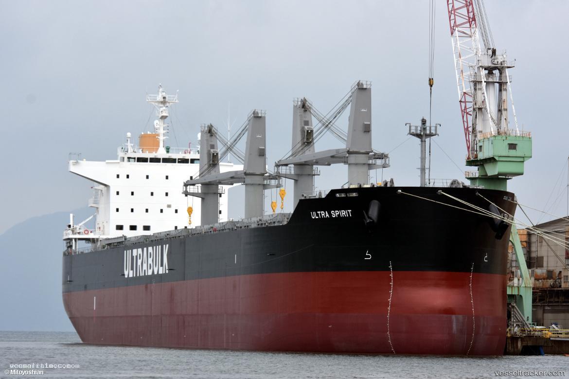 Ultra-Spirit - Bulk Carrier vessel registered in Singapore