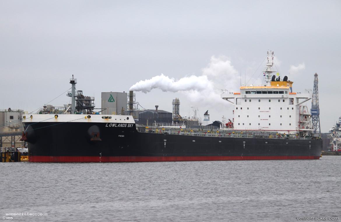 Lowlands-Sky - Bulk Carrier vessel registered in Panama