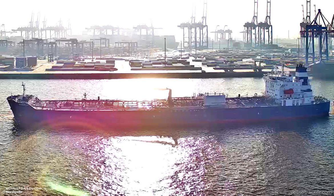 Seadrive - Chemical Oil Products Tanker vessel registered in Malta