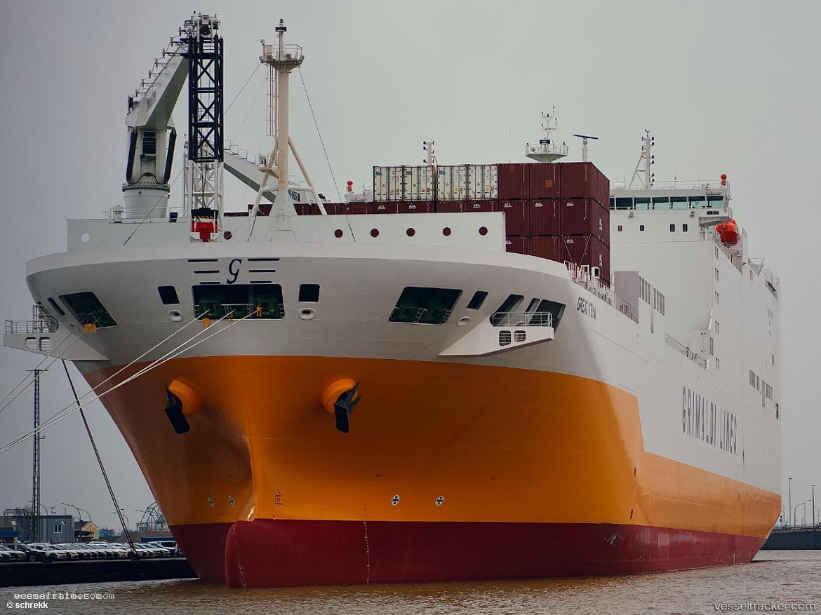 Great-Tema - Container Ship vessel registered in Italy
