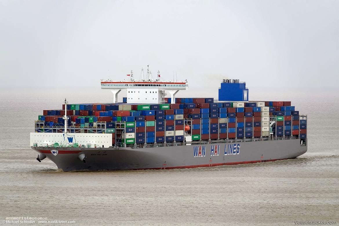 Wan-Hai-A06 - Container Ship vessel registered in Singapore