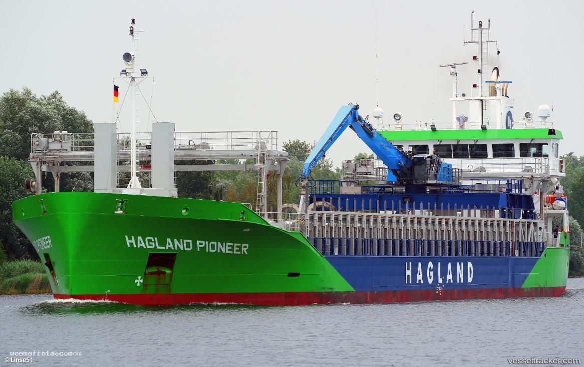 Hagland-Pioneer - General Cargo Ship vessel registered in Norway