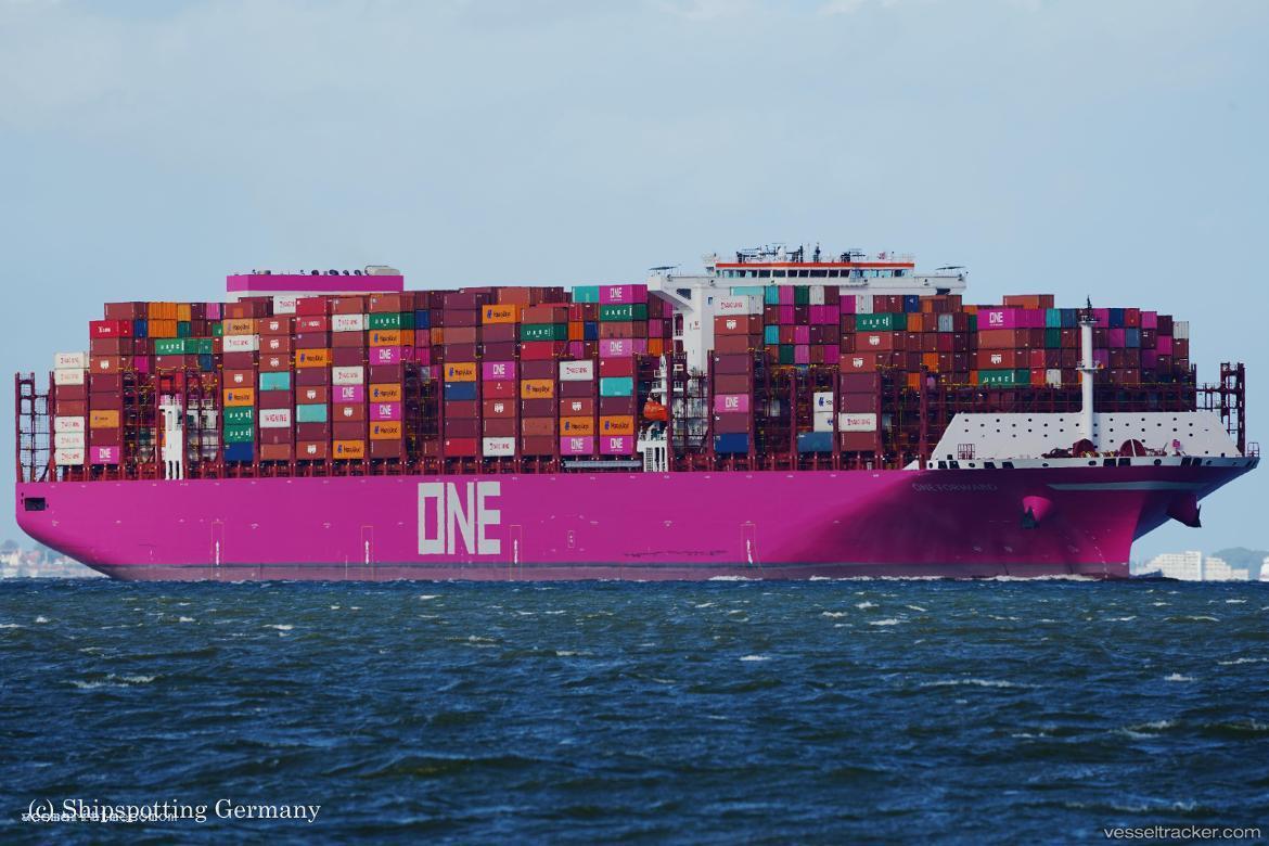 One-Forward - Container Ship vessel registered in Hong Kong