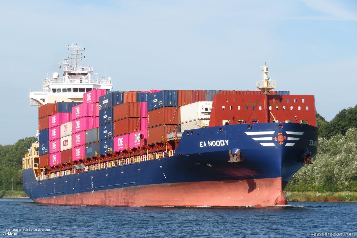 Ea-Noddy - Container Ship vessel registered in Singapore