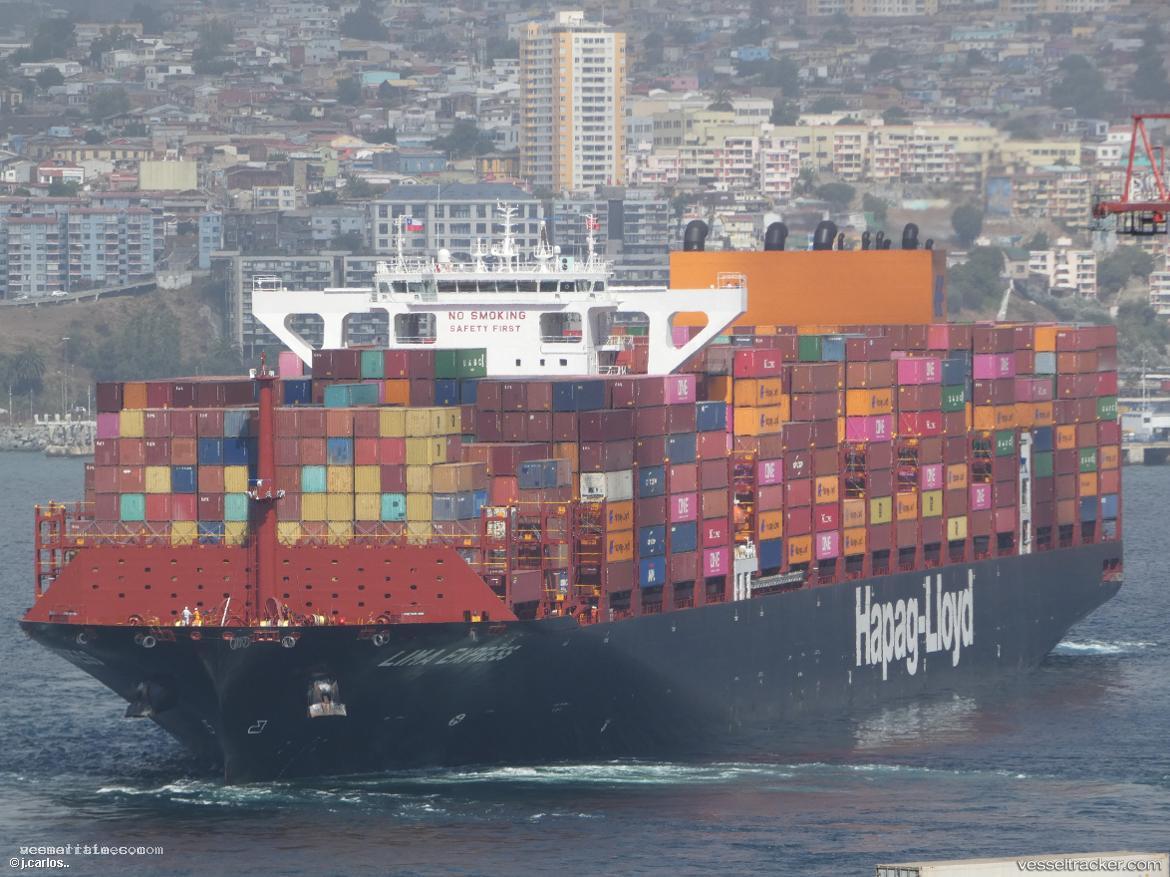 Lima-Express - Container Ship vessel registered in Bahamas