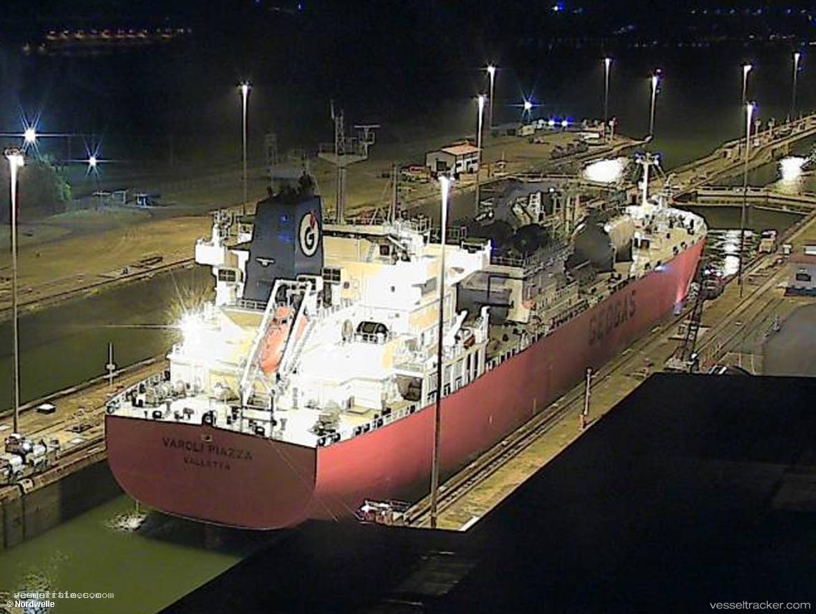 Varoli-Piazza - Lpg Tanker vessel registered in Malta