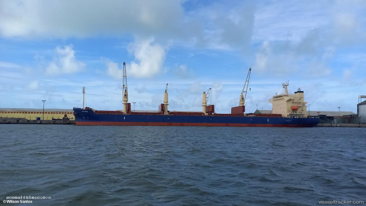 Sikinos - Bulk Carrier vessel registered in Liberia